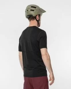 Sweet Protection Hunter Merino SS Jersey M Black -Sweet Salg 820384 99901 Model 6 94a71e4b32