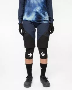 Sweet Protection Hunter Shorts W Navy Blazer 9 Sweet Protection Hunter Shorts W Navy Blazer -Sweet Salg 820443 88000 Model 1 4c903378e1